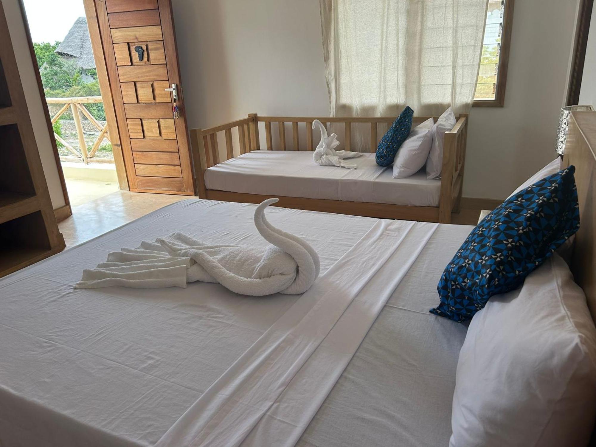 Tatu Inn Boutique Hotel Watamu Exterior photo