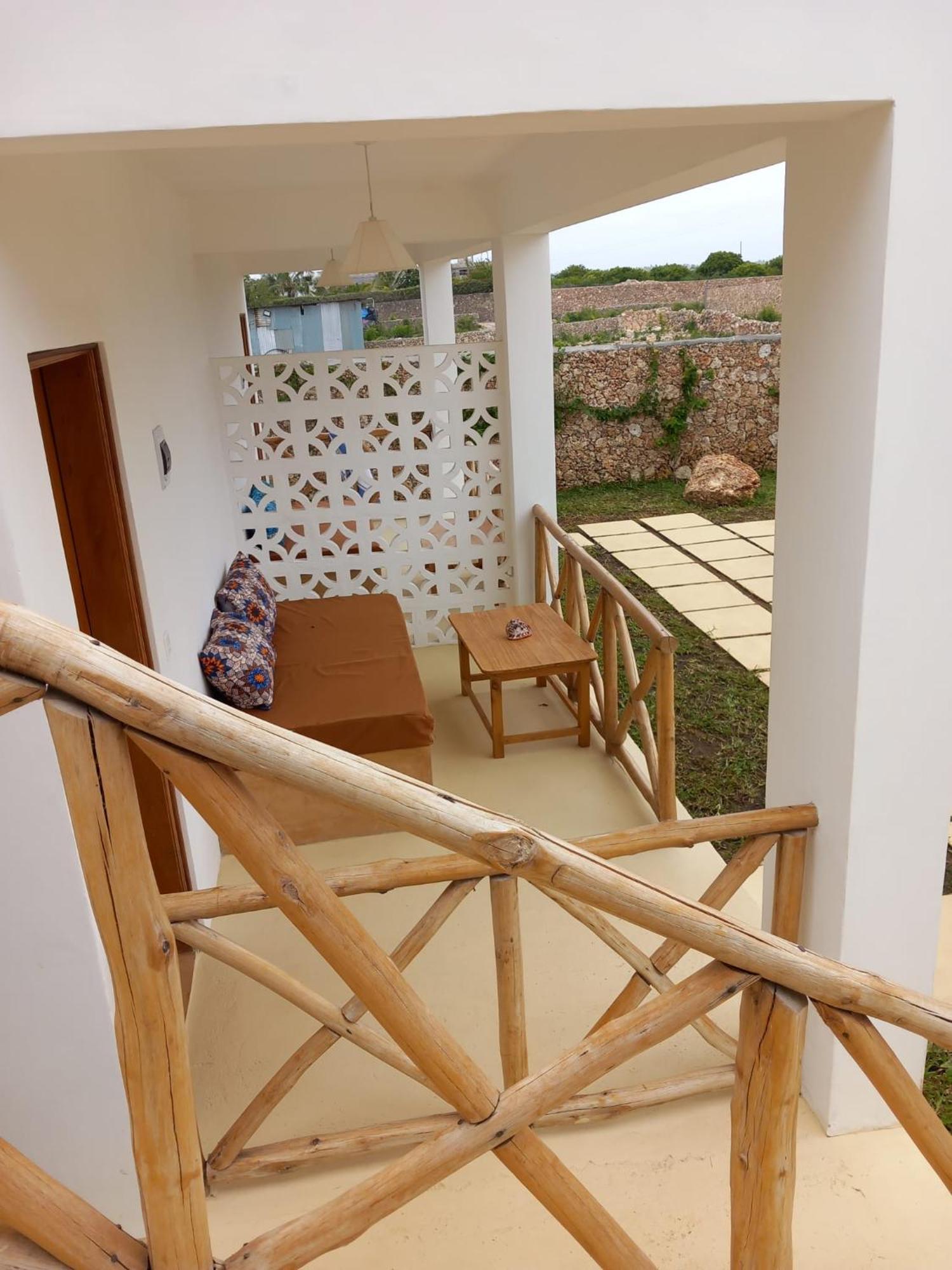 Tatu Inn Boutique Hotel Watamu Exterior photo