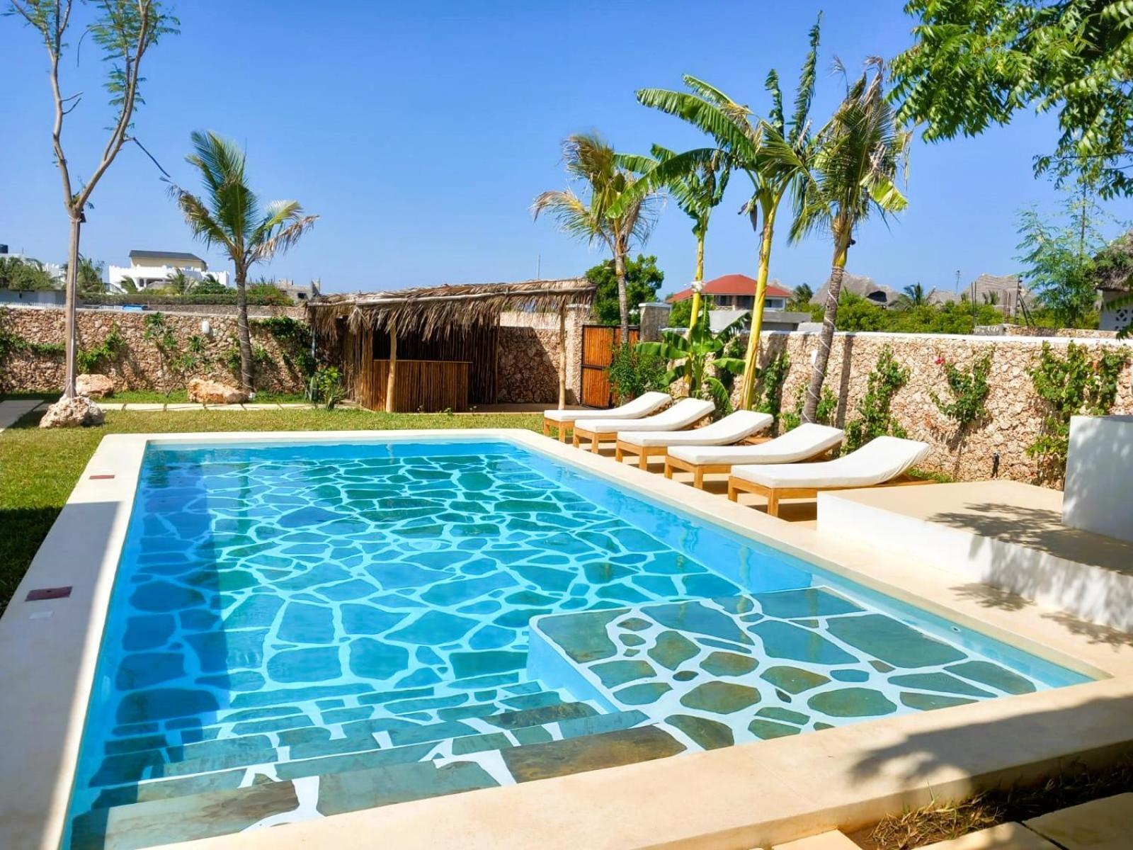 Tatu Inn Boutique Hotel Watamu Exterior photo